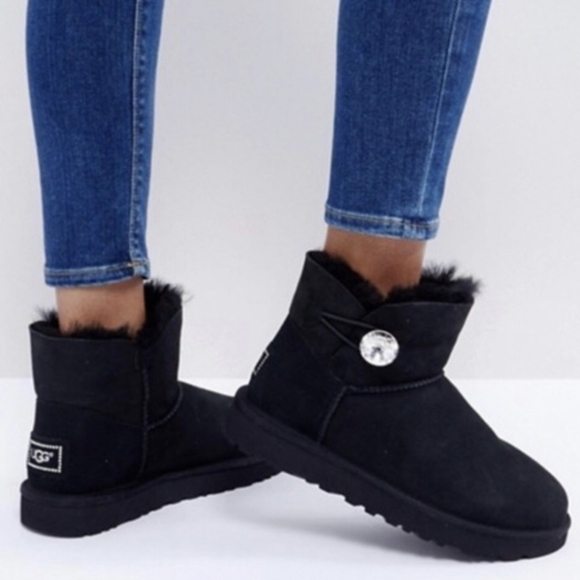 UGG Shoes - UGG mini bailey short black women's winter boots 8 rhinestone gem button